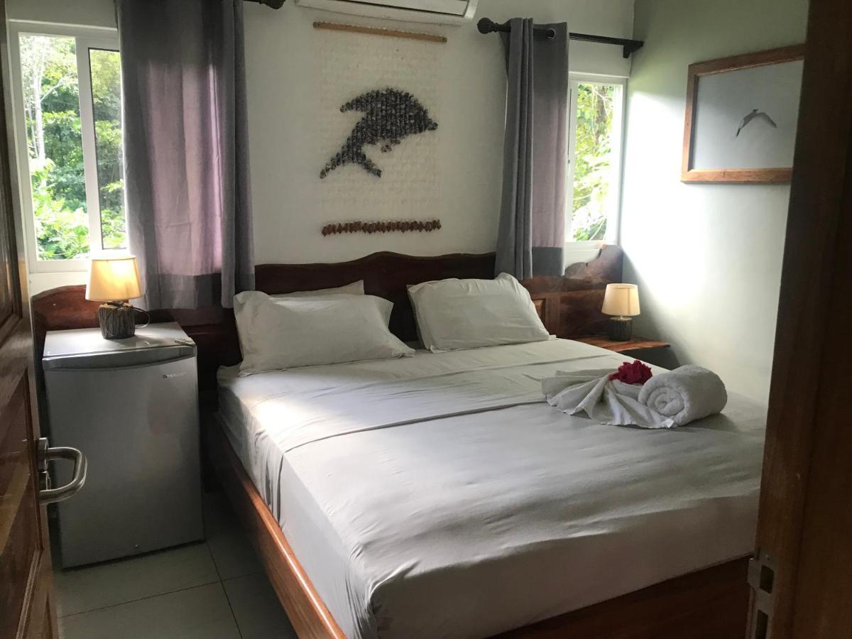 Fond B'offay Apartment